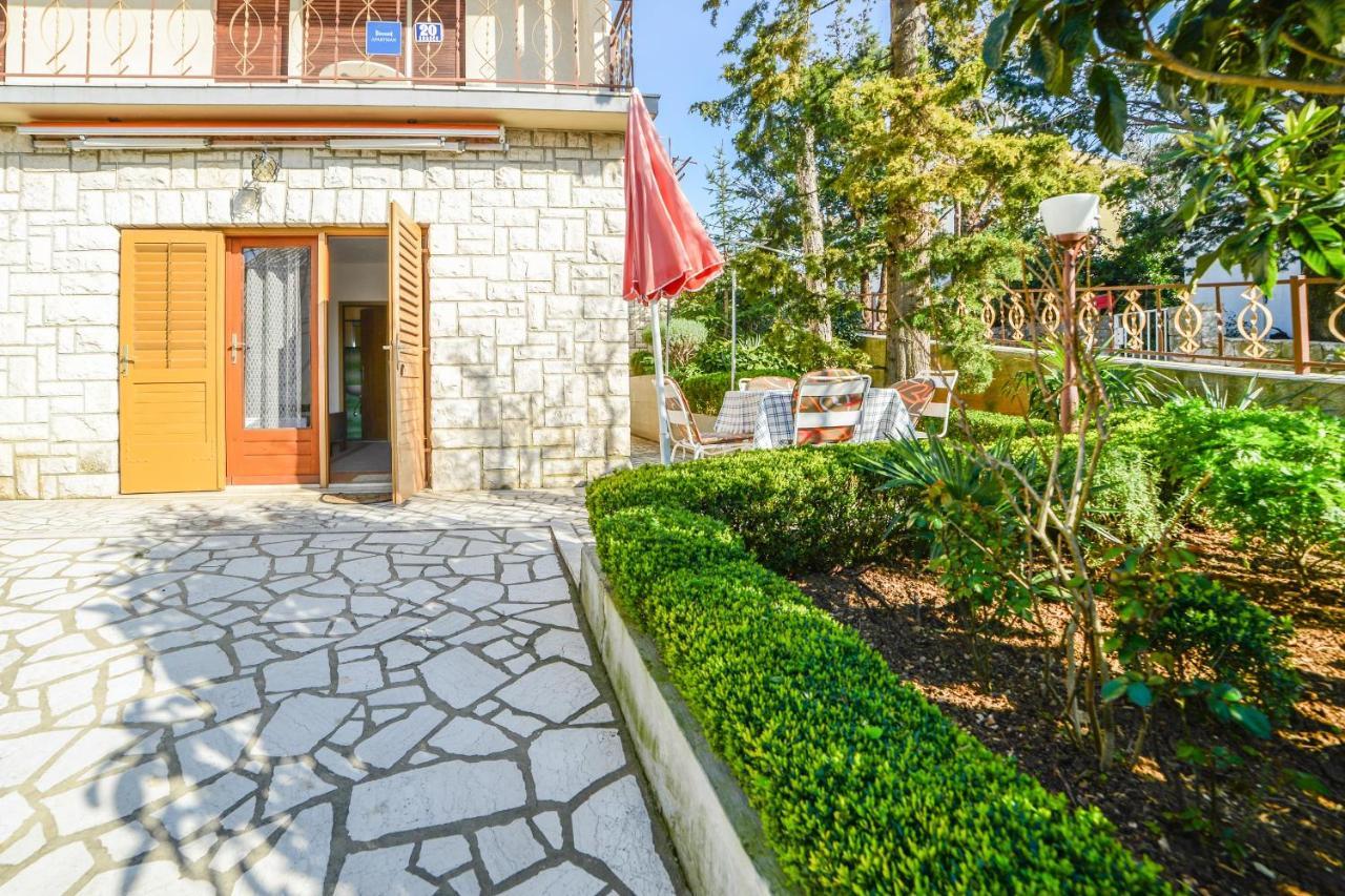 Apartments Antic 4255 Selce Luaran gambar